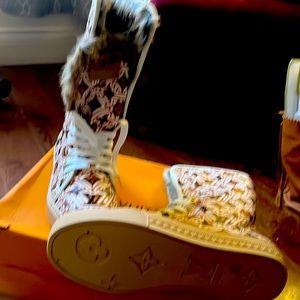 Beautiful Louis Vuitton